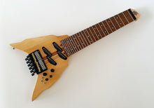 Box V-12 Guitar